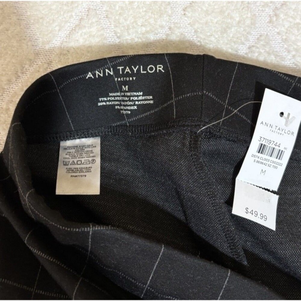 NEW Ann Taylor Factory Black Plaid Stretch Pull On Pants Women’s Size Medium - Picture 13 of 15